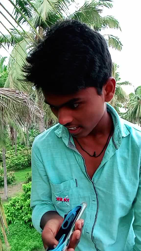 @n_a_r_e_s_h