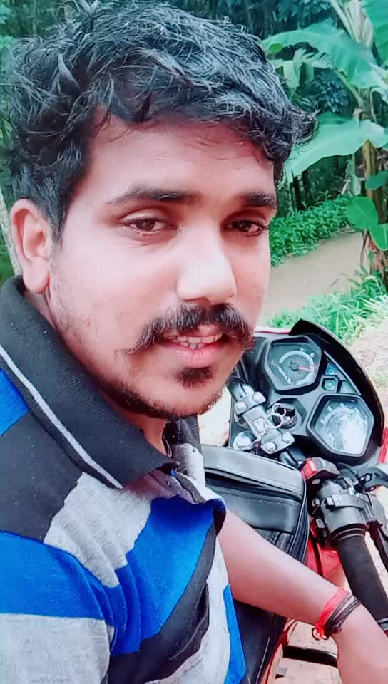 @അഞ്ചൽ കാരൻ