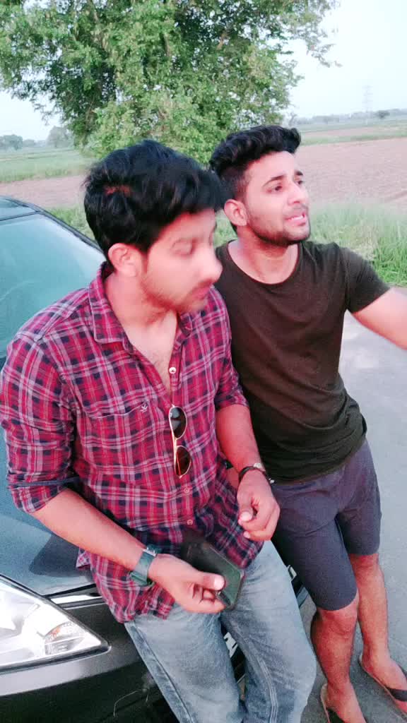 @user31300875467