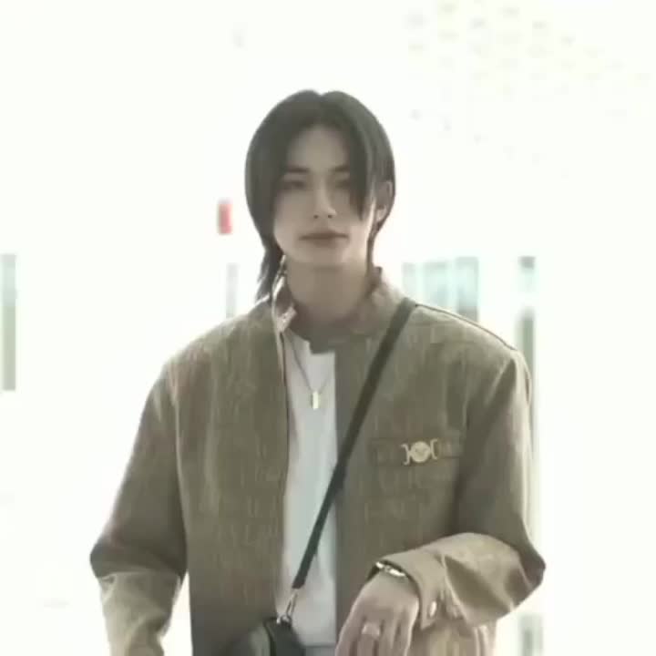@𐌗ённᥲ🖤