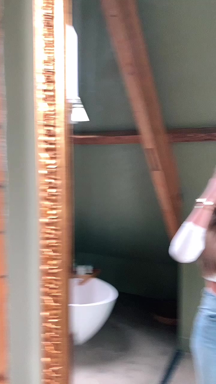 @🥰