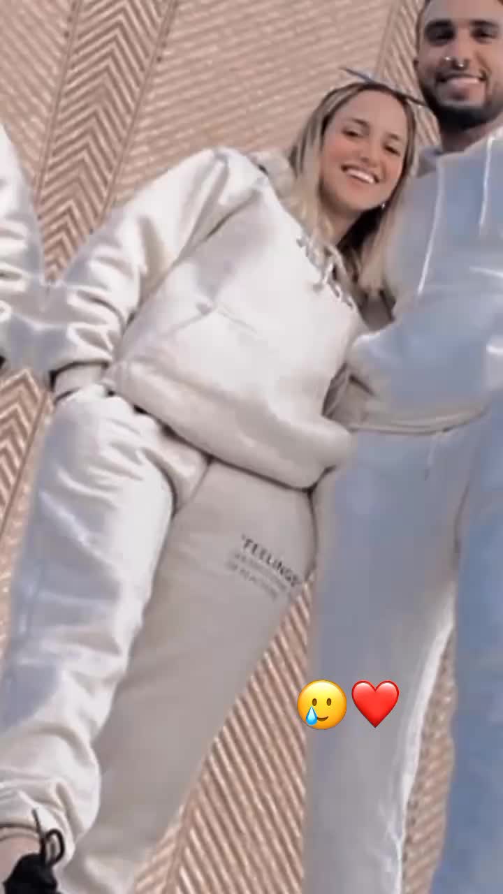 @𝑨𝑴𝑰𝑵𝑨 𝑺𝑰𝑩𝑨𝑪𝑯𝑰𝑹 ♡︎