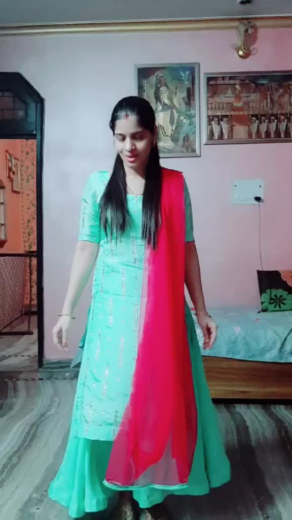 @Priya Dhillon