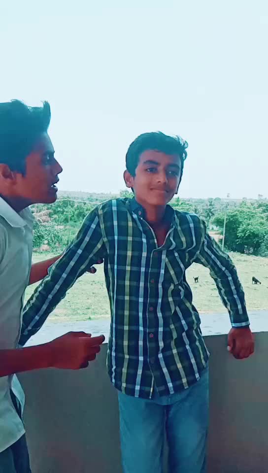 @KINGMAKER VISHWAS 😜