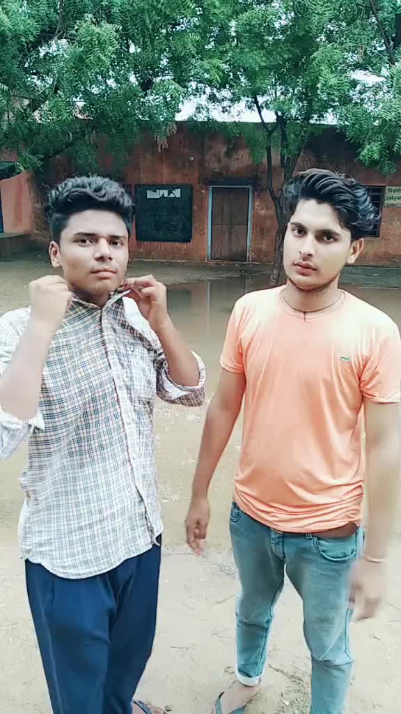@👑 सौरभ मीणा 👑