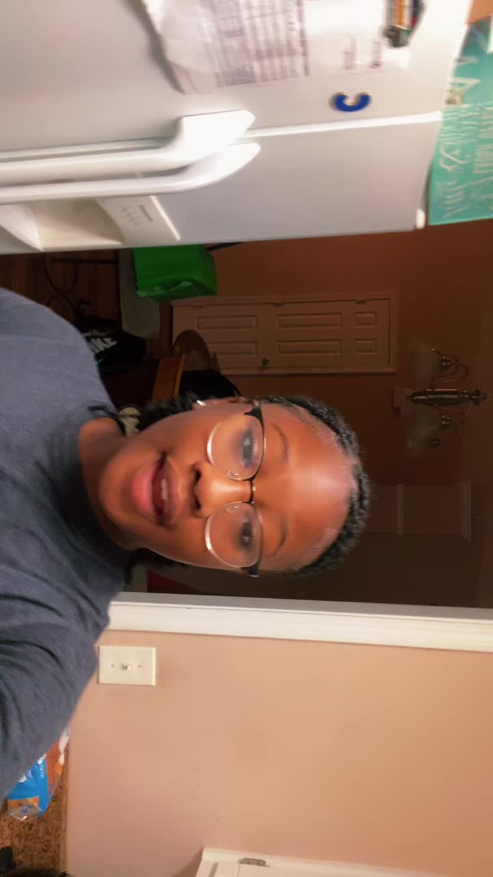 @Mariiiiiiiiii🤓<3