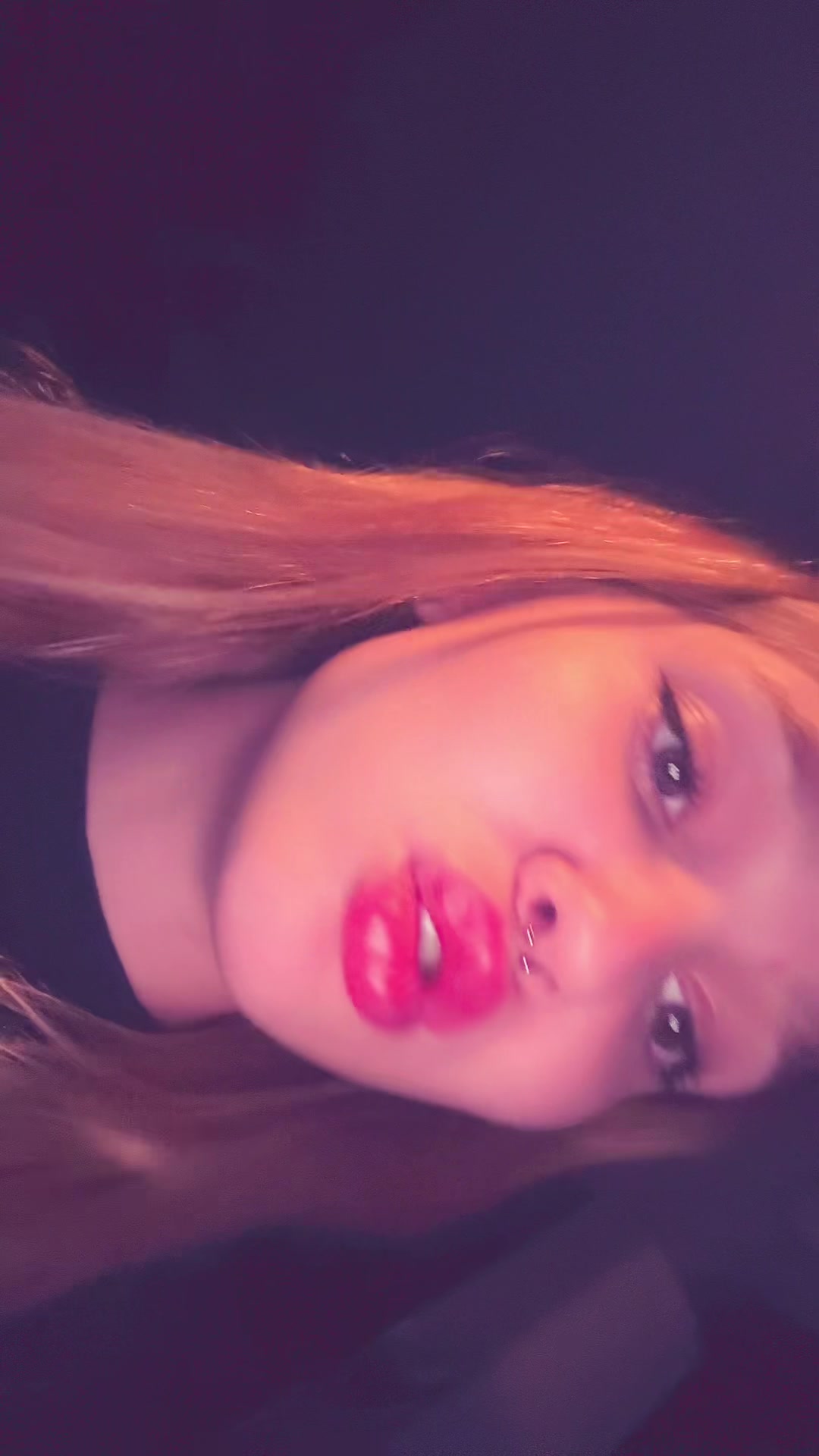 @💥