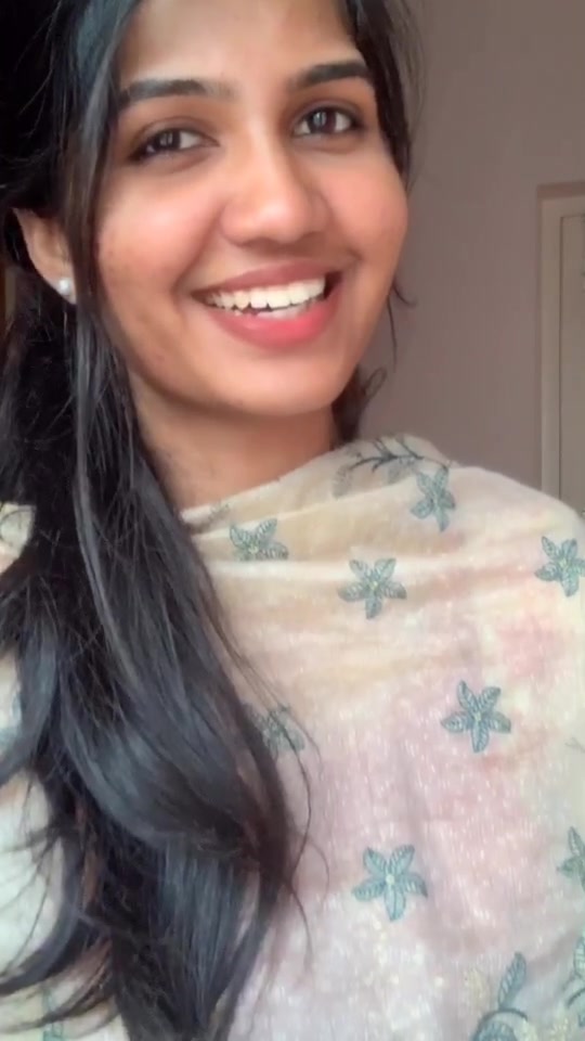 @nivee_jessi