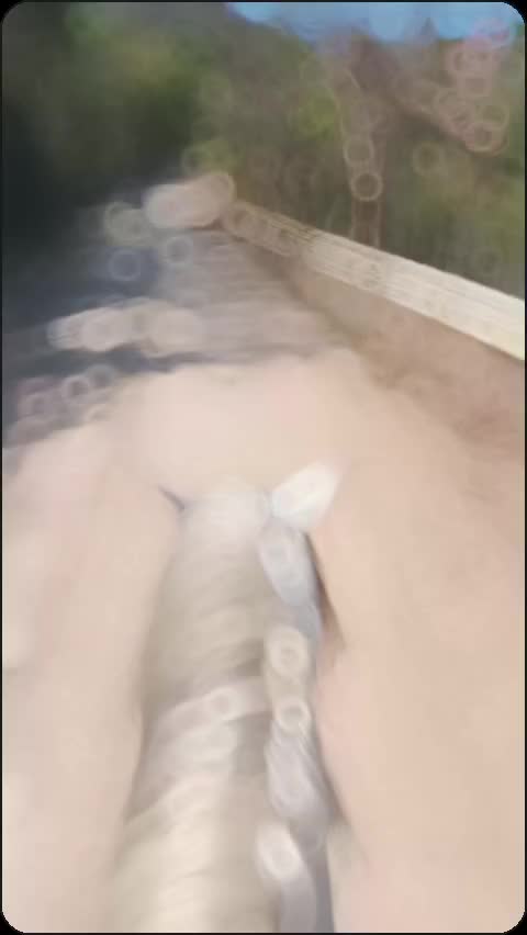 @Ela_Pa