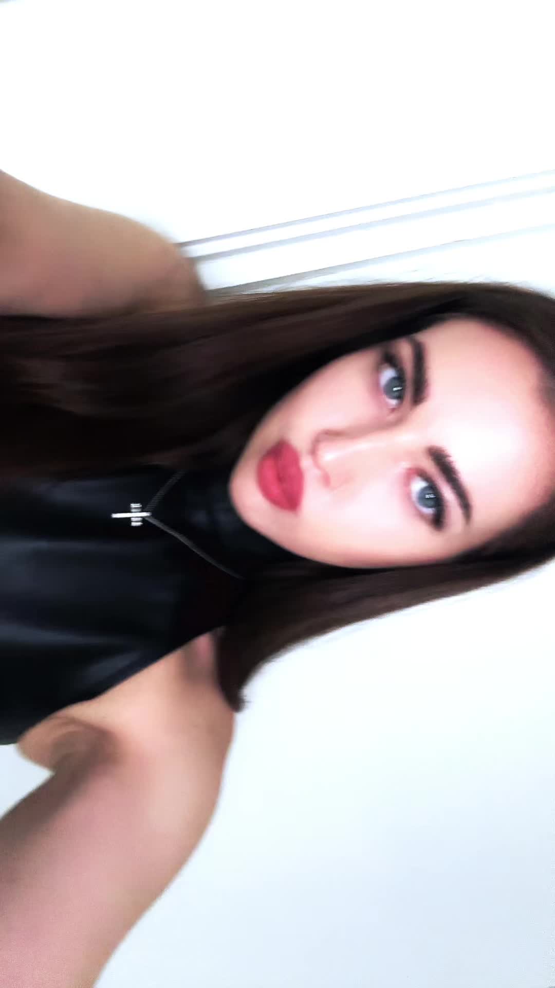 @Anastasia Poplavska