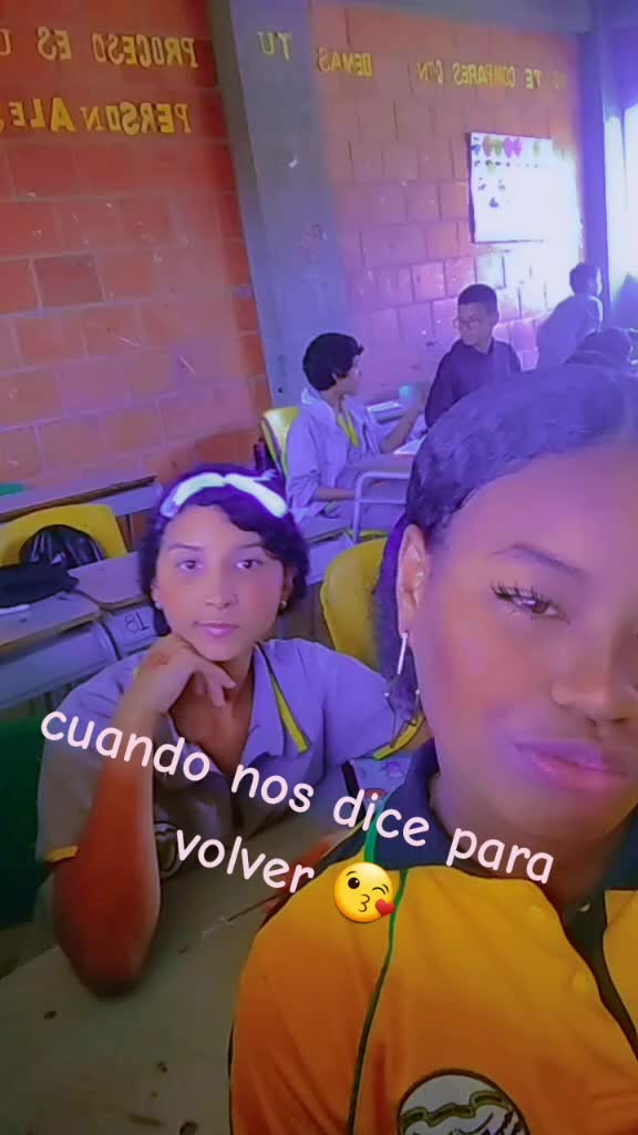 @Daniela vallecilla. 🥰