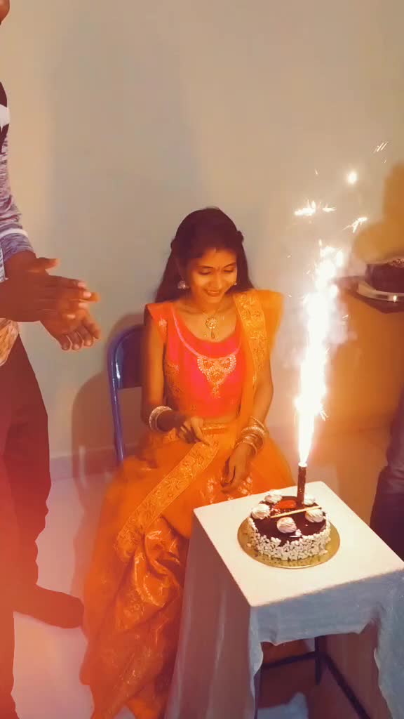 @😍Akshata Rajashree?