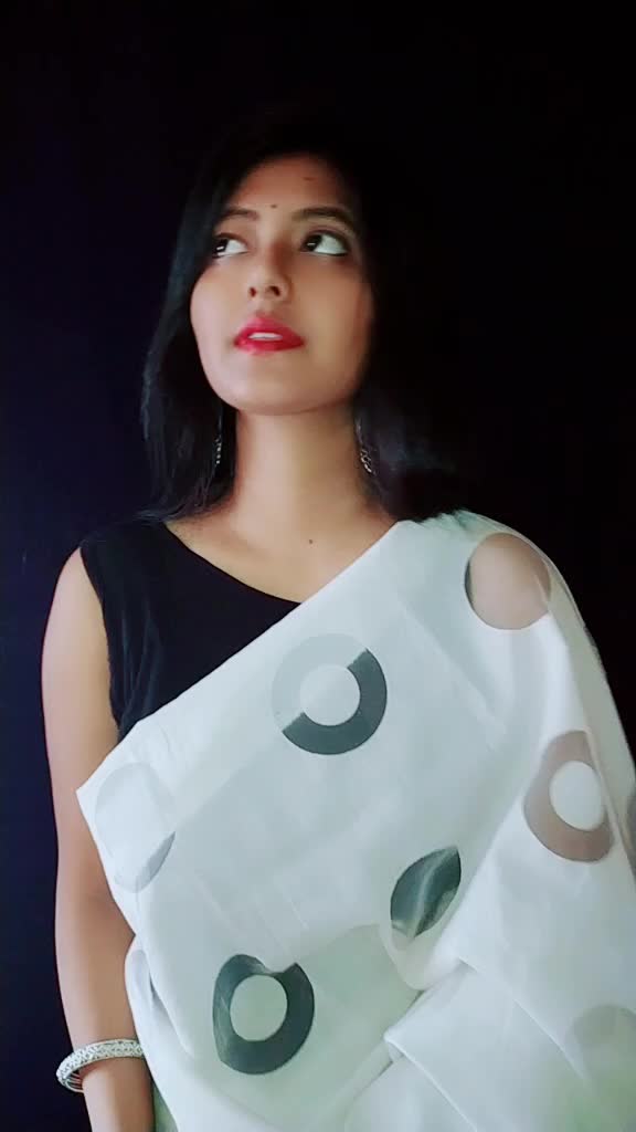 @❣️Eshita Sarkar❣️