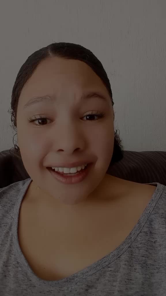 @rellie.officially_ 29