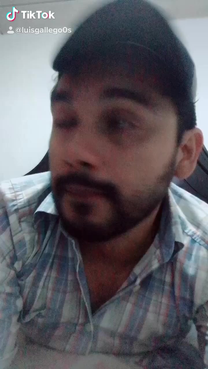 @TOTO G&Lambda;LLEGOS
