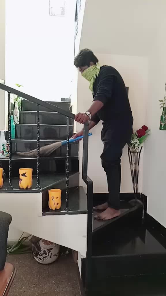 @HARISHARINI