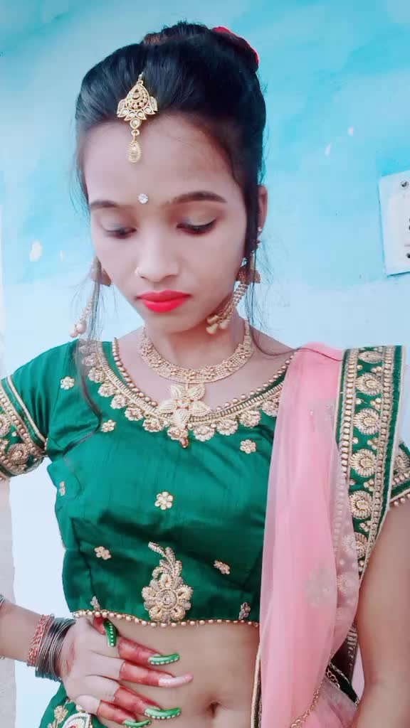 @cute Riya kewat😇😎