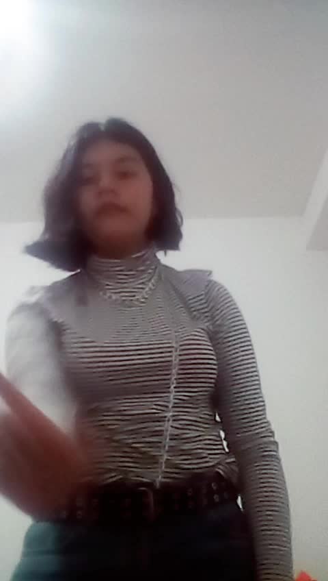 @:3