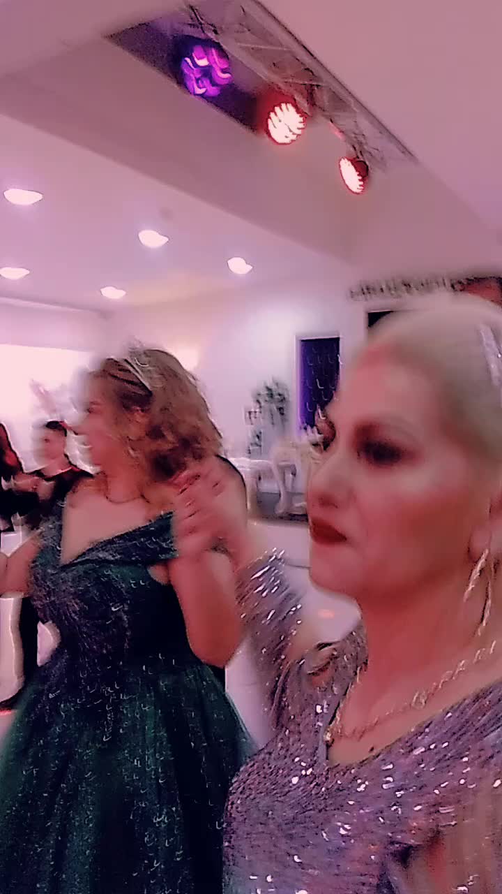 @stroinastroina12