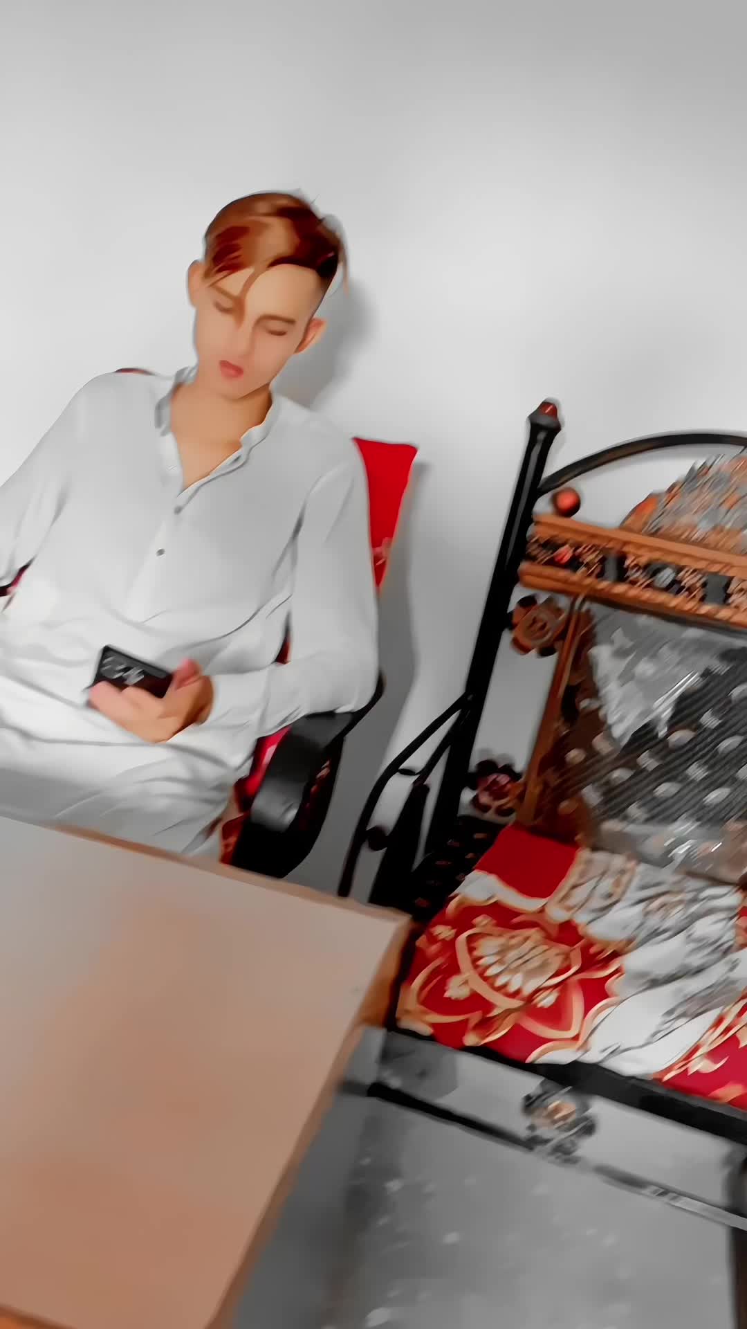 @😈i,ts,______RaziQ 🥀🥴