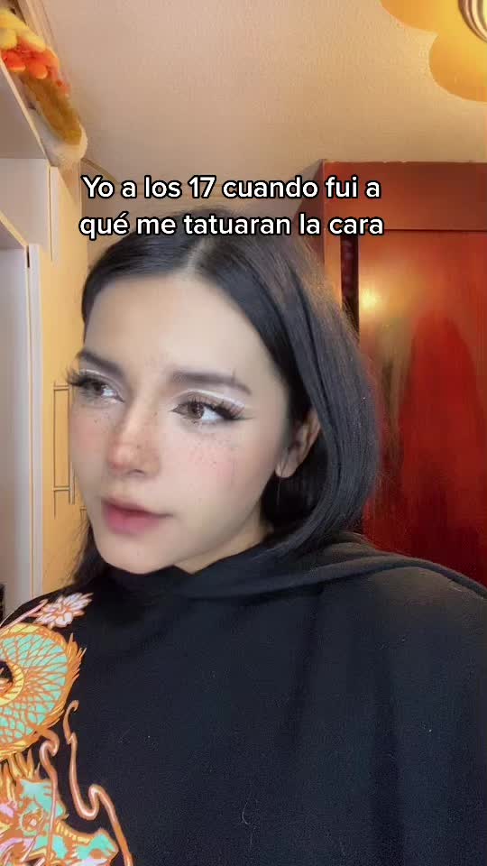 @Lili Sixx