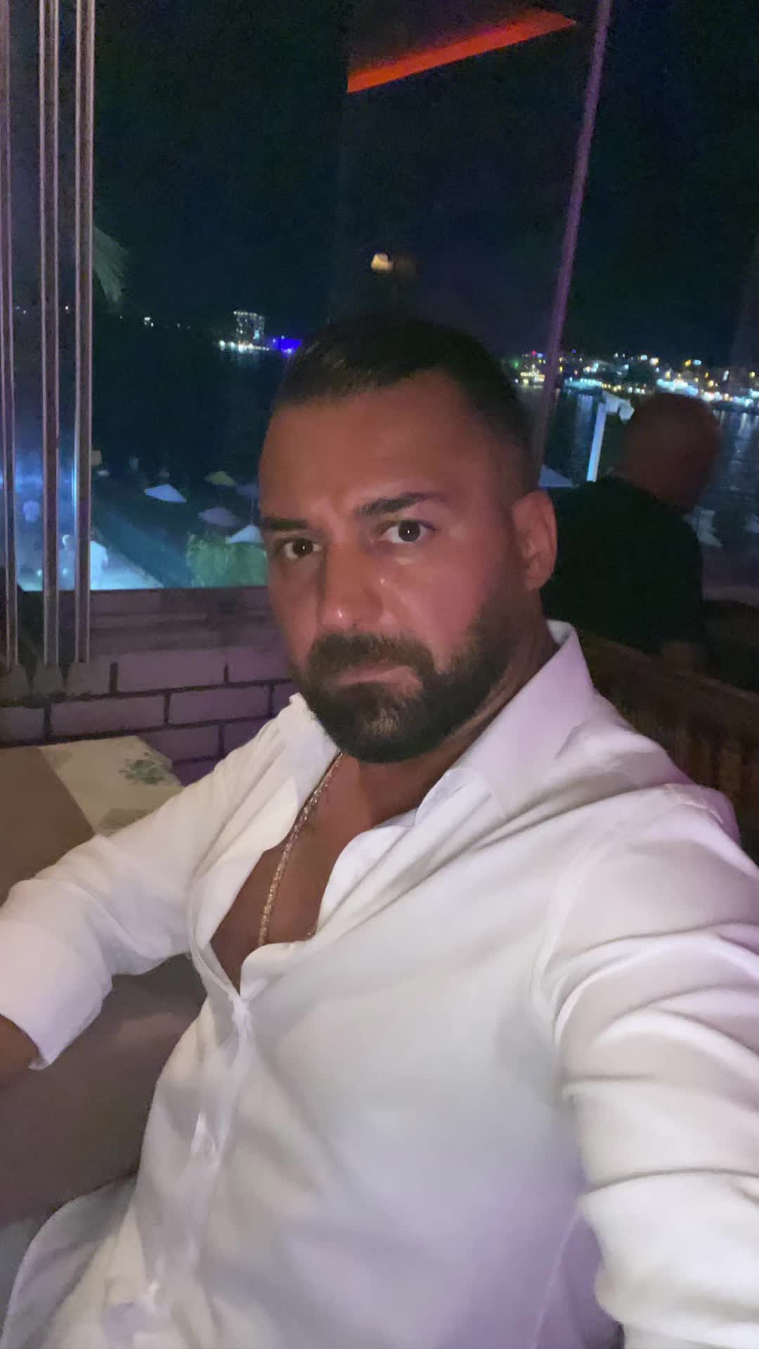 @H A L i L   F E S L İ  💎