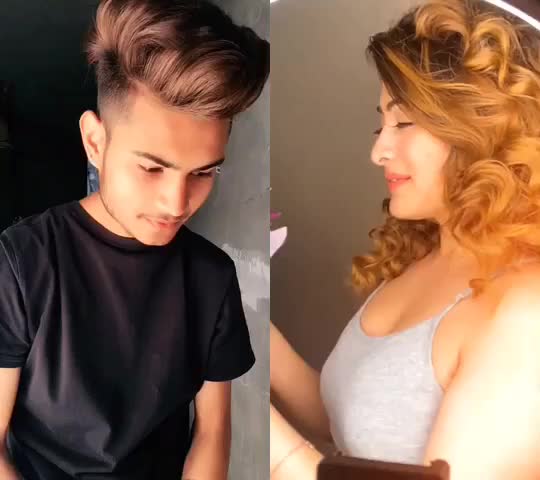 @🙂