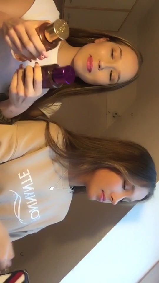 @Alina & Sabrina