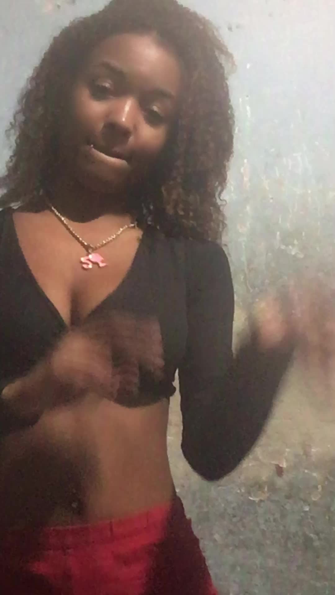 @Sara_sucessadaa