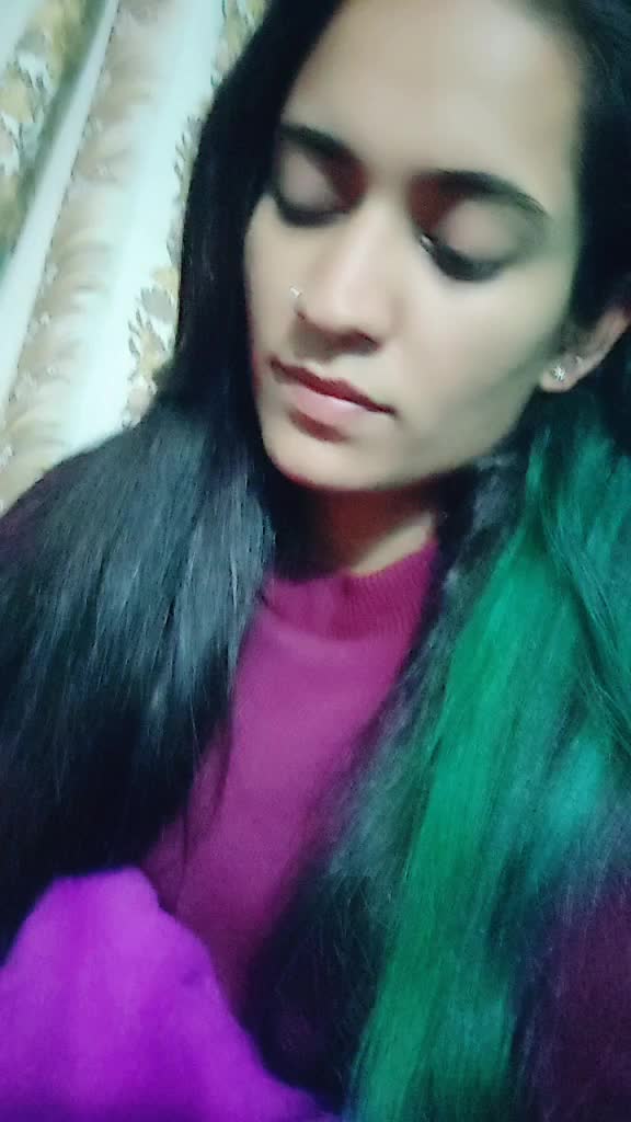@नैना ❤️