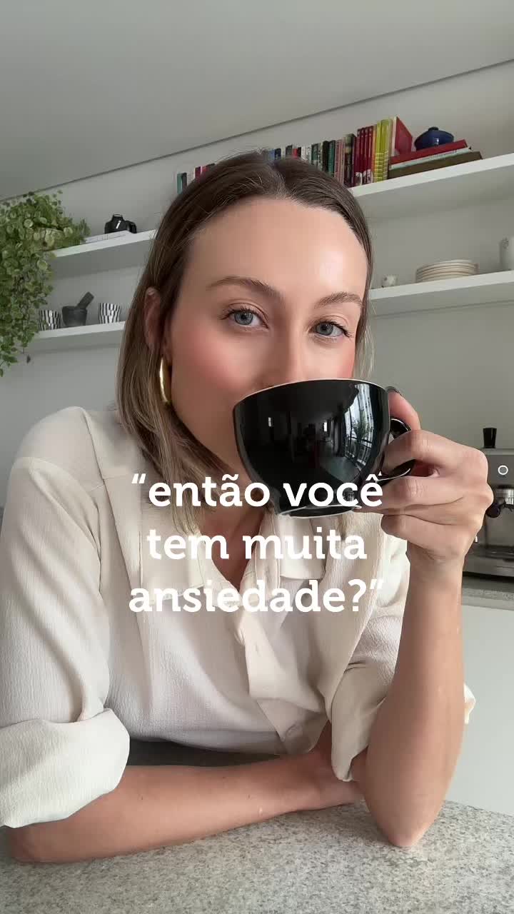 @Luísa Colombi