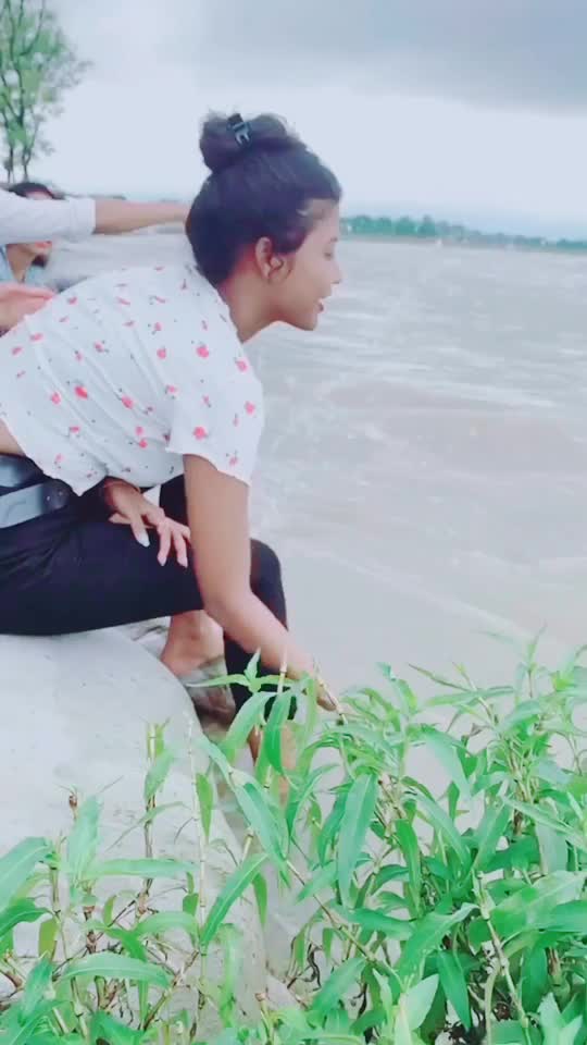 @AyUshi DuWarah