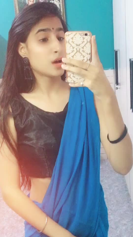 @komal🌈🥀