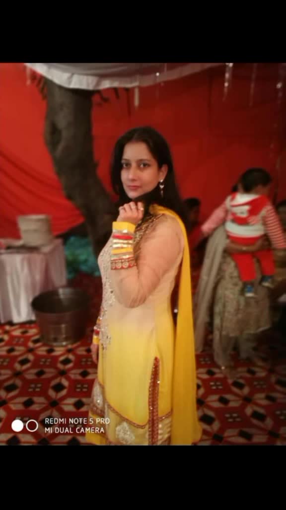 @Shivani_2310
