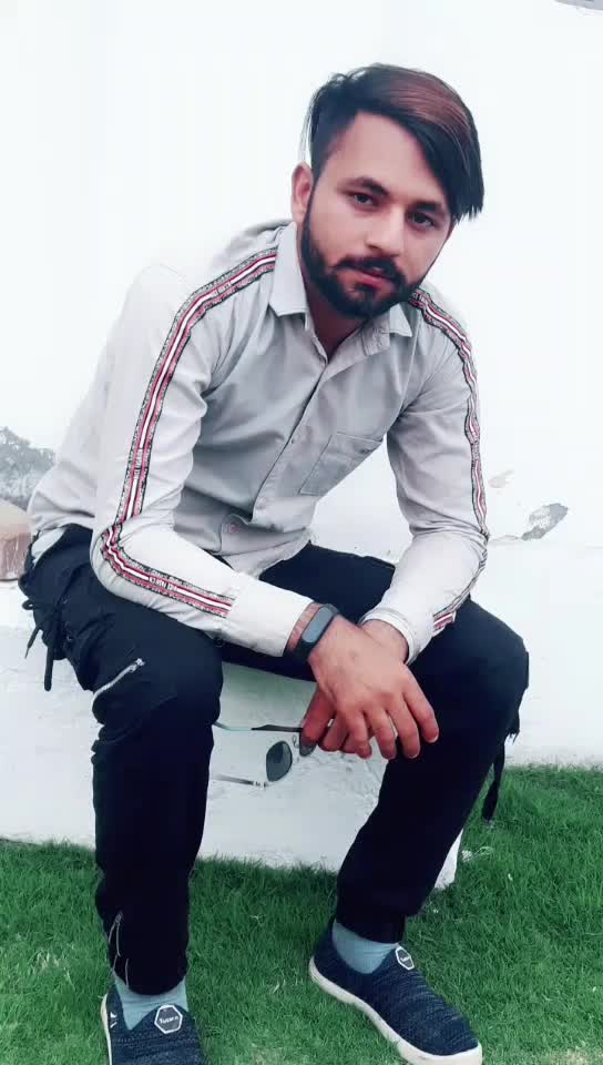 @🕉 Sumant Bhatia  🕉