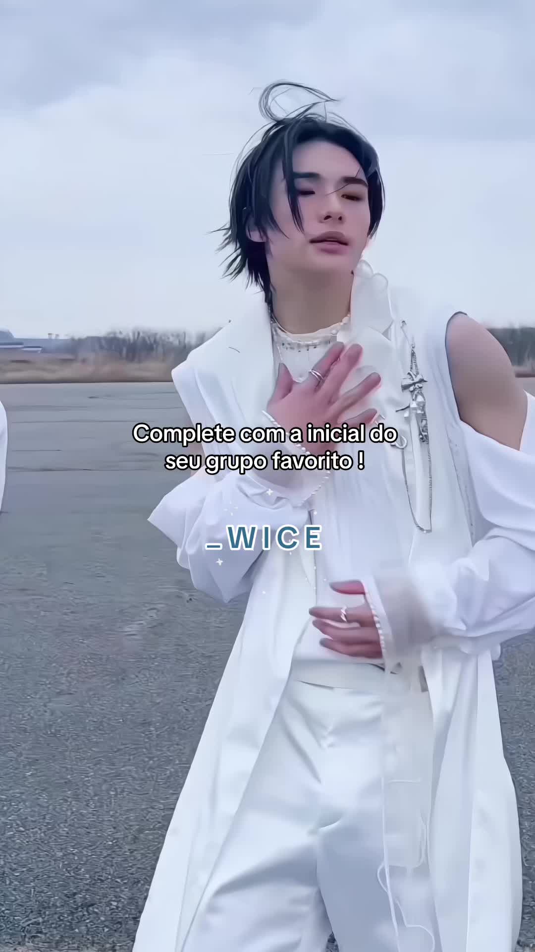 @𝓜ɑ̫nᑯׅყ (hyunlindin)