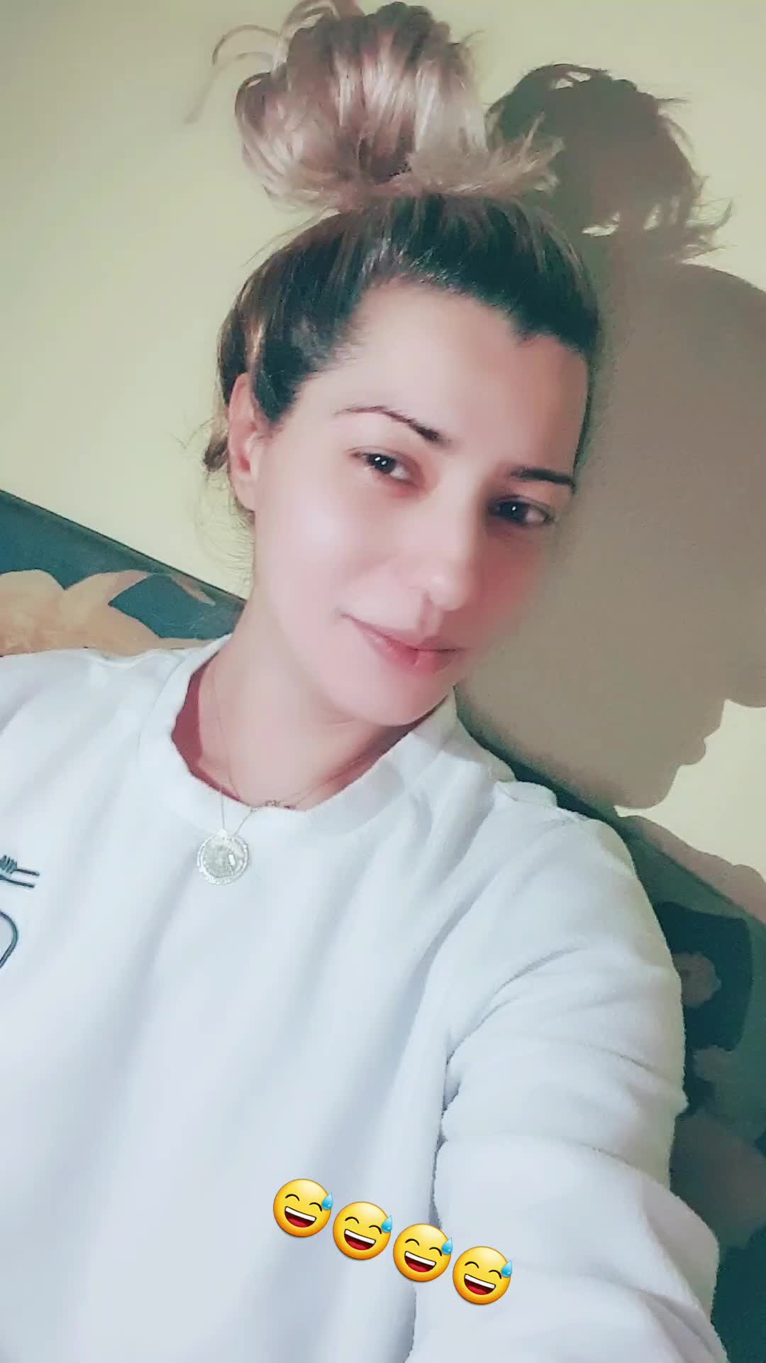 @krisikrisi635😘😘😘😘