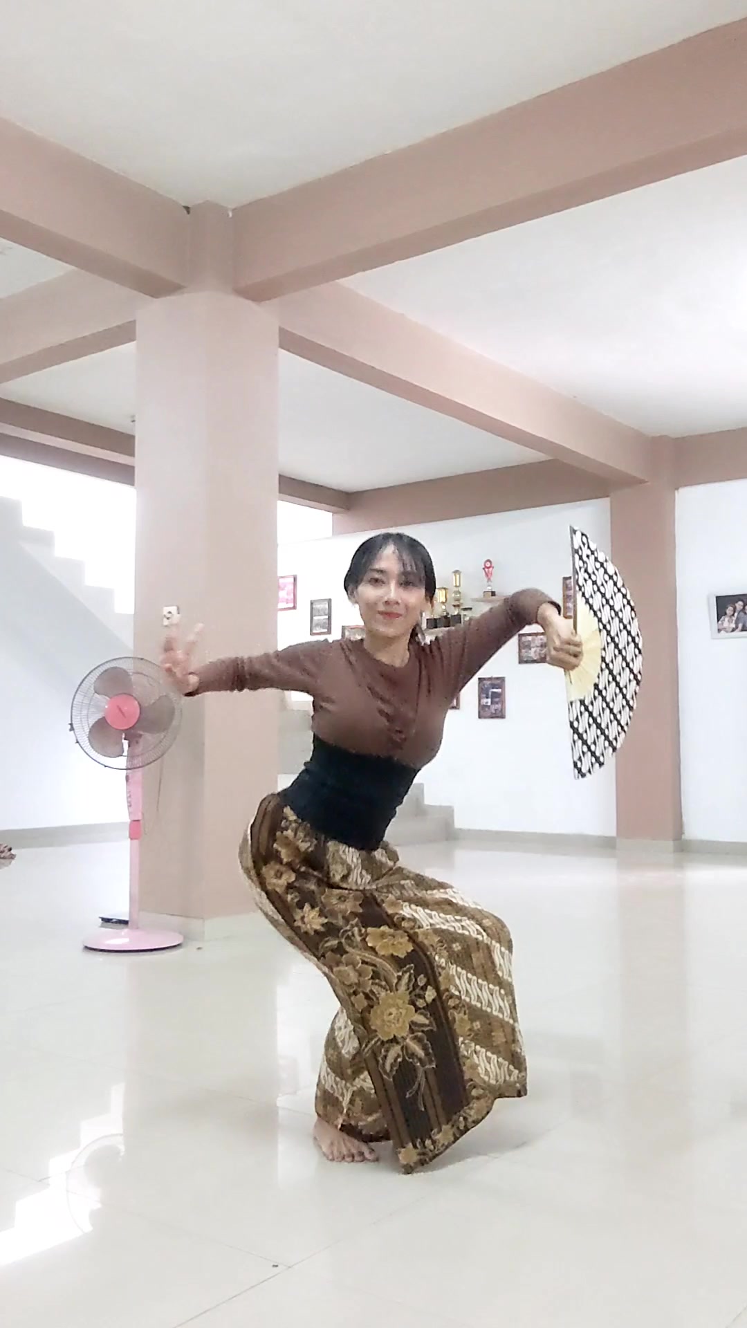 @Riyeonaaa