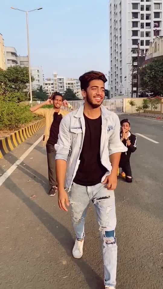 @Vishal Bhatt 👑