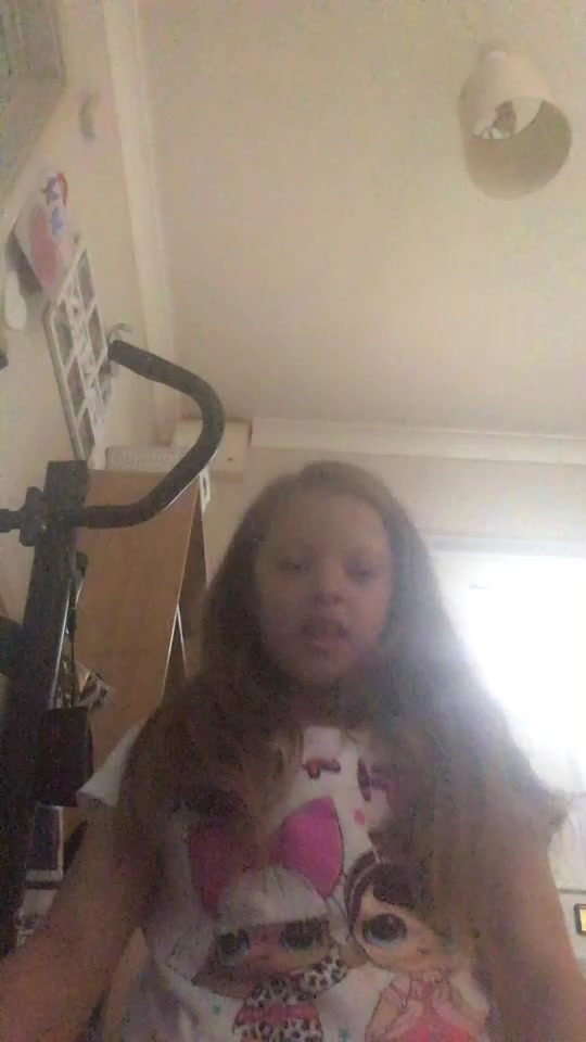 @caitlincass19