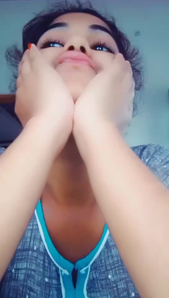 @innocent girl 😘😍😘