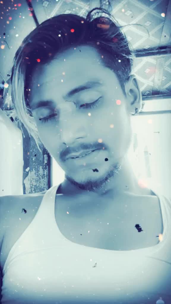@user320110519612
