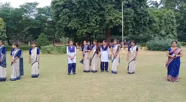 @DAYA MEENA