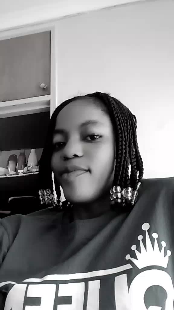 @kayceecutie2