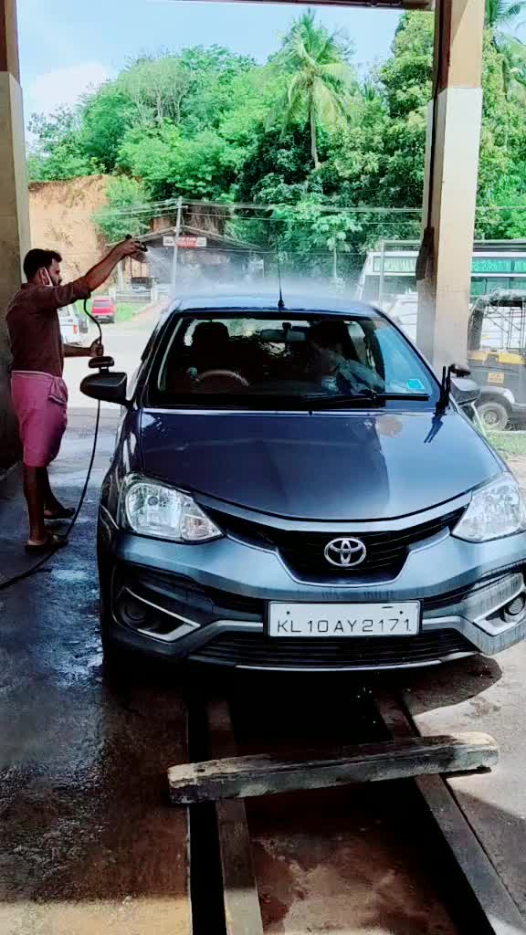 @Zakariya Manjeri
