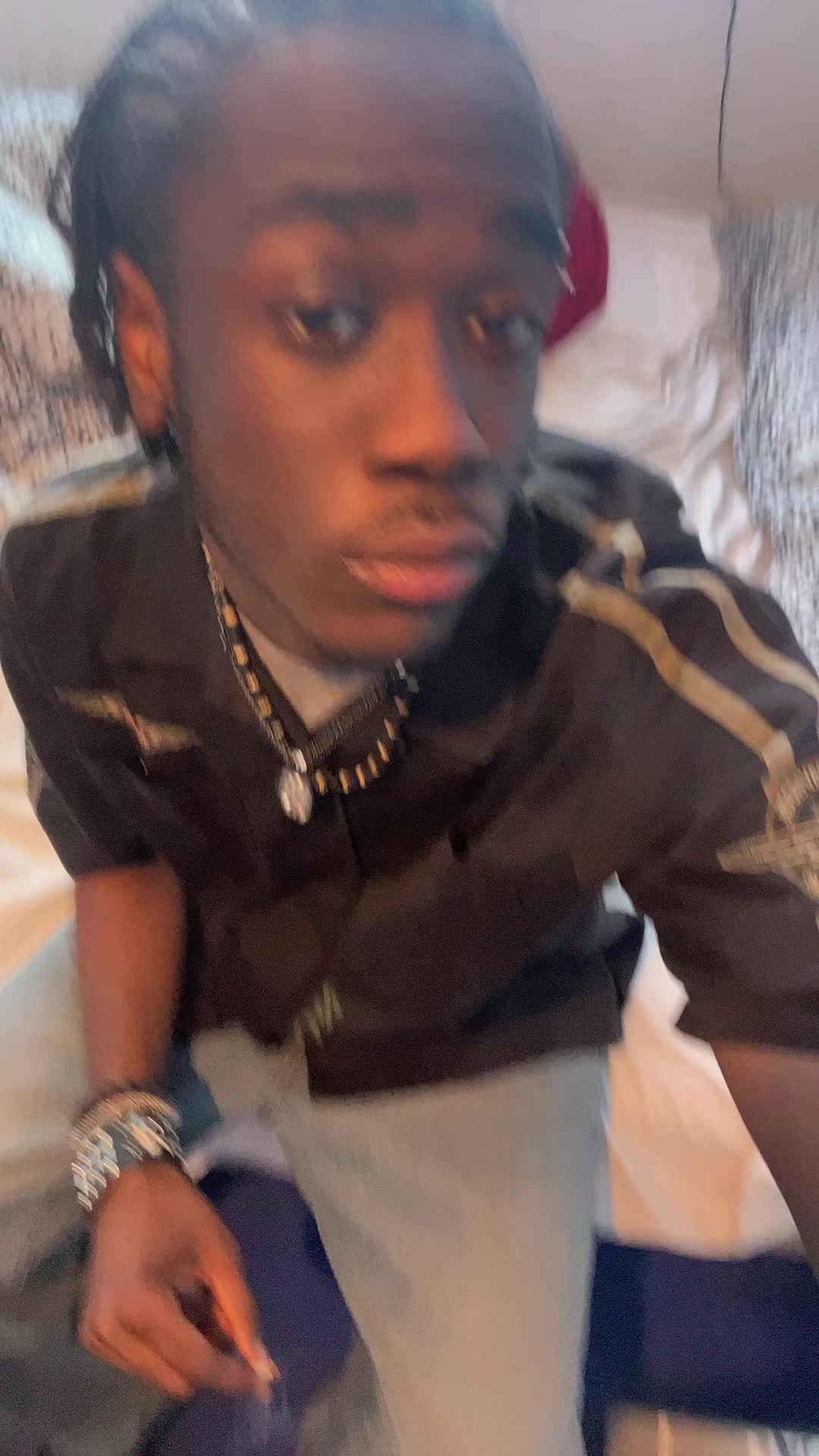 @Biguzivert