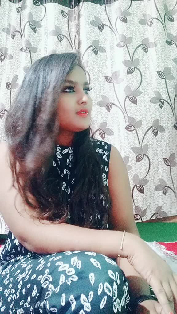 @isha sharma😘😘😘