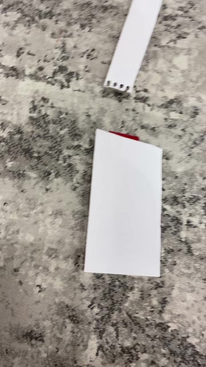 @user82292507428