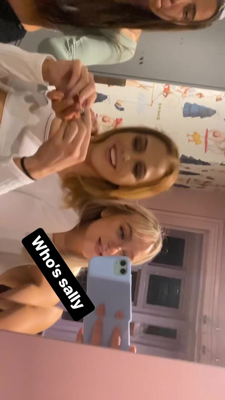 @ItsyTitsy ❥