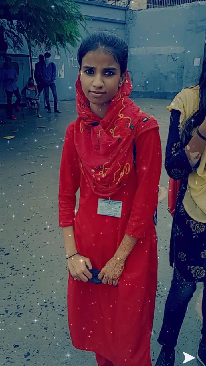 @04 aliyakhan04